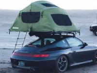 带帐篷的保时捷911不是典型的敞篷车