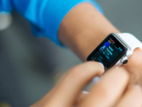 Meta被取消的AppleWatch竞争对手有一个你意想不到的相机