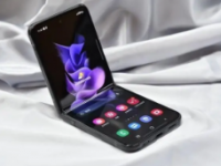 官方的三星GalaxyZFlip4渲染完全泄露