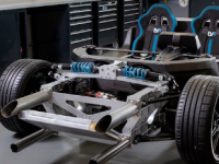 F1团队创建时速248英里的交钥匙EV超级跑车平台