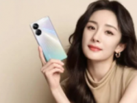 荣耀10Pro和Realme10Pro+智能手机于本月早些时候正式发布