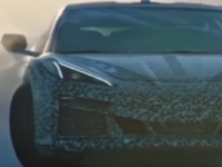 在未发布的预告视频中观看2024克尔维特ChevroletCorvetteE-RayHybridDrift