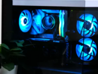HYTE展示Y40中塔式ATXPC机箱