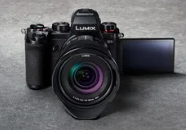 亚马逊上带20-60毫米套装镜头的PanasonicLumixS5全画幅无反光镜相机22%折扣