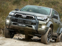 2024年丰田Hilux配备混合动力技术
