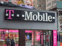 TMobile现在将允许客户每年升级